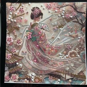 COMPLETED Diamond Art Elegant Rhinestone Geisha Art